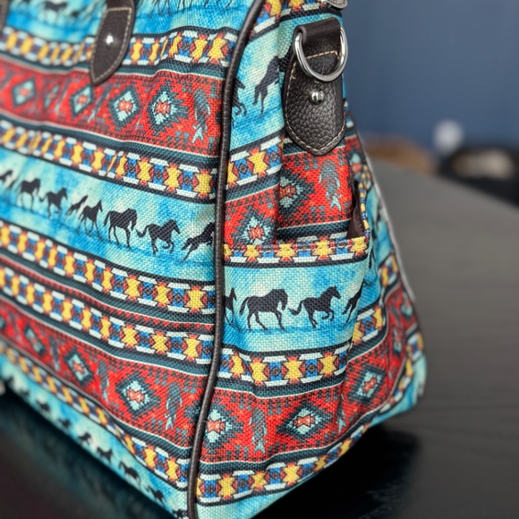 American Bling by Montana West Weekender Bag NWT - Picture 3 of 7